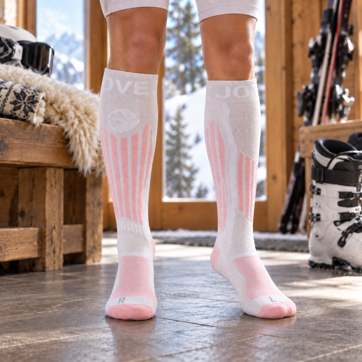 DWZ20 | Wool Blend Ski Socks | Zoned Cushioning and Graduated Compression